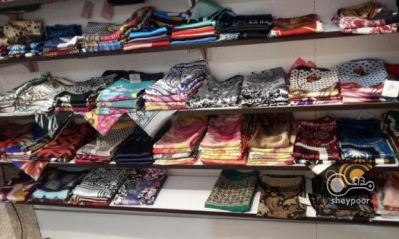 فروش روسری های هند و ترکیه در بازار ایران! + عکس