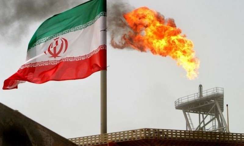 غارت نفت ایران توسط آمریکا