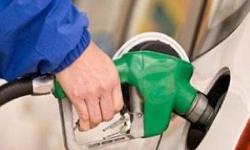 ۷ سناریو برای تغییر قیمت بنزین