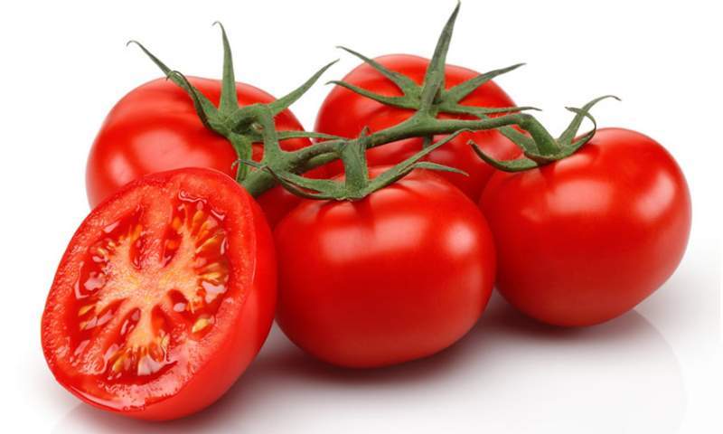 گوجه فرنگی حین خروج از کشور دستگیر شد