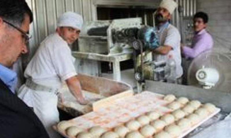 افزایش خودسرانه قیمت نان توسط برخی نانوایان