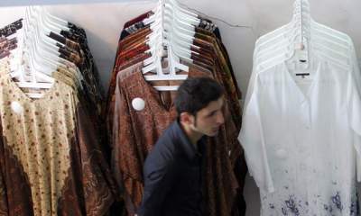 لابی مراکز تجاری برای عدم برخورد با فروشندگان پوشاک قاچاق
