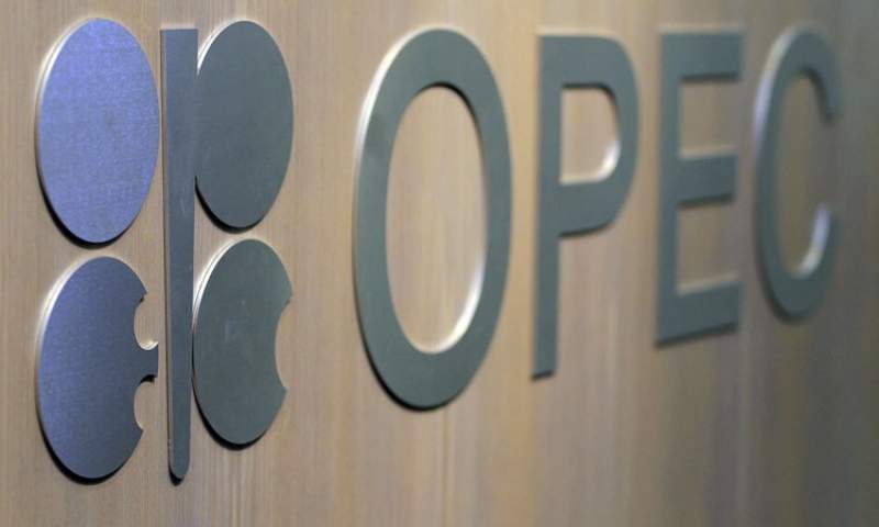 اوپک در آستانه تمدید توافق کاهش عرضه نفت