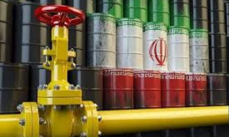 تولید نفت ایران به 2 میلیون و 370 هزار بشکه در روز رسیده است