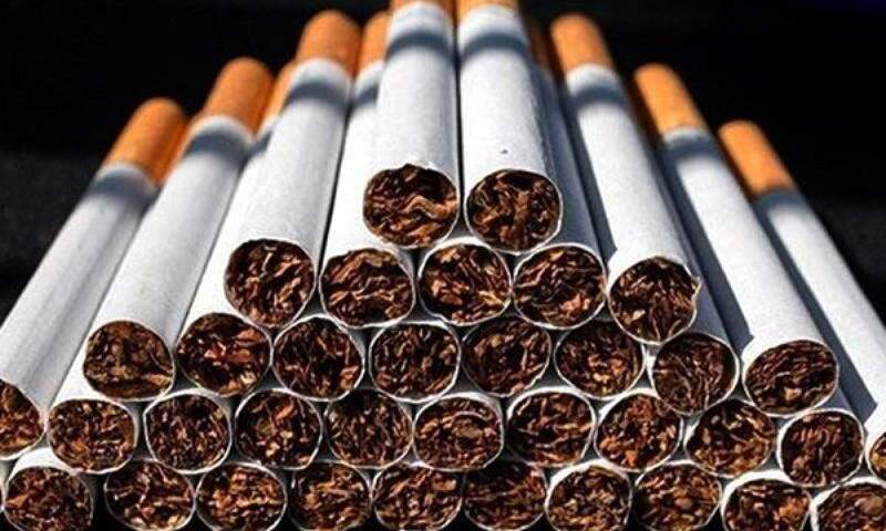 بیش از ۵۴۰ هزار نخ سیگار قاچاق در قم کشف شد
