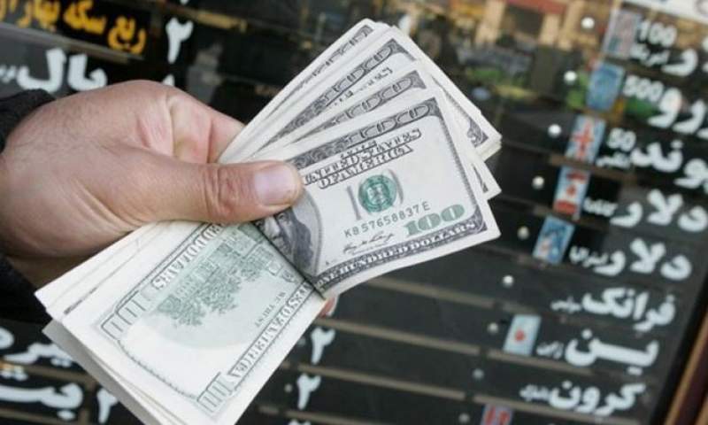 رد رانت و فساد دلار ۴۲۰۰ تومانی از خصوصی‌سازی‌ها بیرون می‌زند