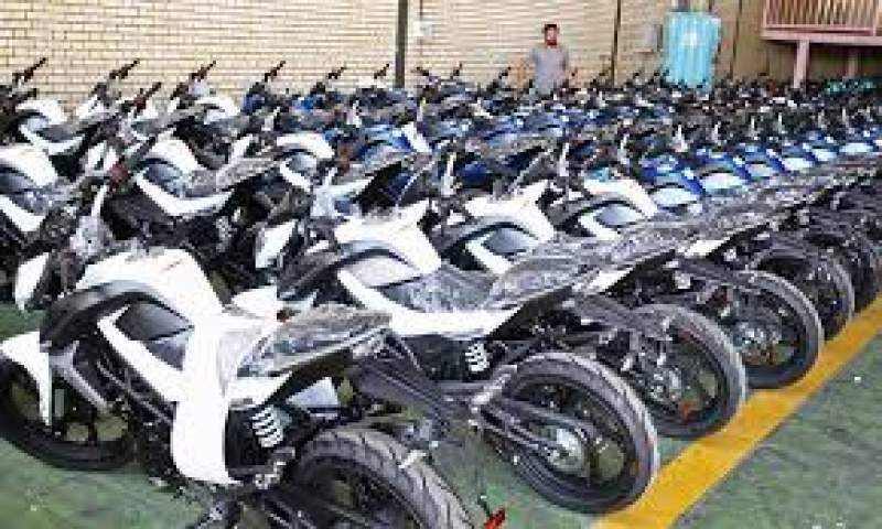 گرانی‌ها ۹۰ درصد تولیدکنندگان قطعات موتورسیکلت را تعطیل کرد