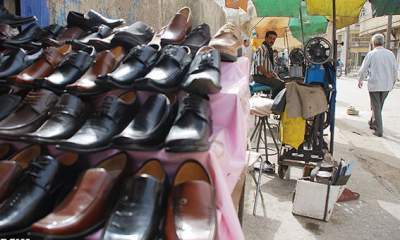 سنگ‌اندازی مقابل تولید کفش‌های ایرانی!