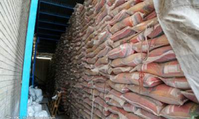 ۸۰ هزار تن برنج در گمرک رسوب شده است