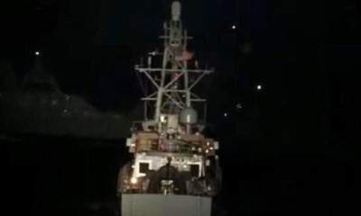 هشدار شبانه نیروی دریایی سپاه به ناوهای آمریکا در خلیج فارس و پاسخ آنها به زبان فارسی