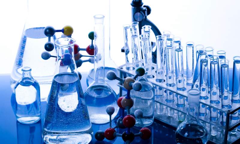 تولید بیش از ۱۵۰ نوع ماده شیمیایی بسیار خالص در کشور