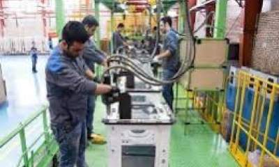 یک هزار و ۲۰۰ کارخانه در کشور به چرخه تولید برگشتند