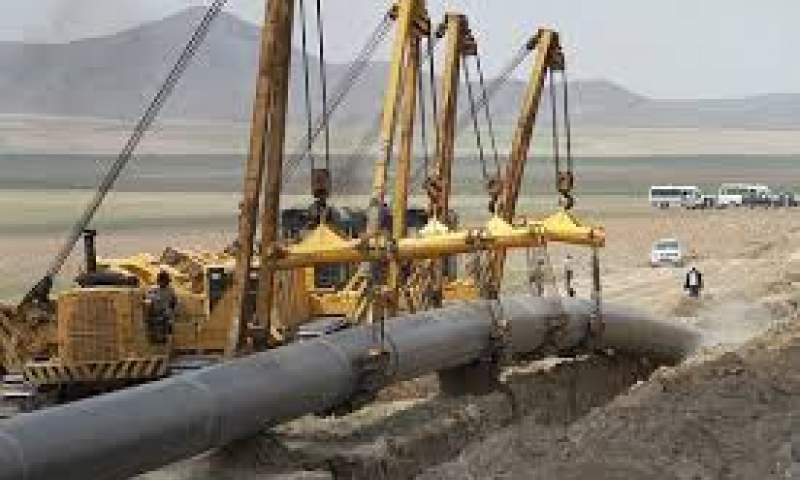 وزیر نفت با احداث خط لوله فرآورده‌های نفتی بندرعباس - شیراز موافقت کرد