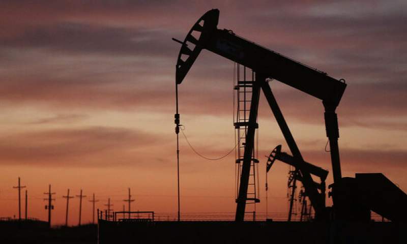 تولید نفت آمریکا از کاهش بیشتر نجات یافت