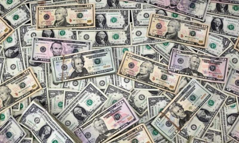 قیمت دلار، قیمت یورو و قیمت پوند امروز جمعه ۲۲ اسفند ۹۹ + جدول