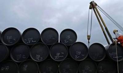 افت نسبی قیمت نفت در بازار جهانی