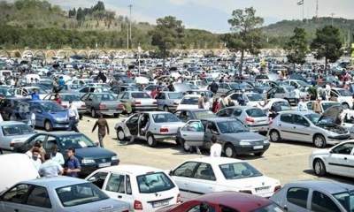 کاهش 3 تا 50 میلیون تومانی قیمت انواع خودرو در بازار