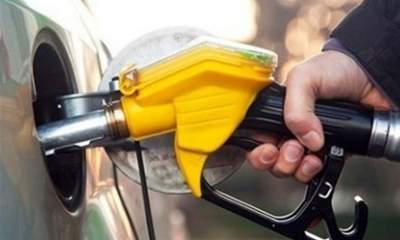 حذف کارت‌های سوخت جایگاه‌داران صحت ندارد/هیچ‌تصمیمی برای تغییر قیمت بنزین گرفته نشده