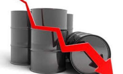 نفت در شیب سقوط قیمت ماند