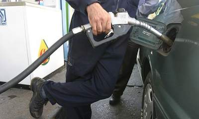 به هیچ عنوان بحث گران کردن بنزین مطرح نیست/مردم اگر نیازی ندارند فعلا به جایگاه ها نروند