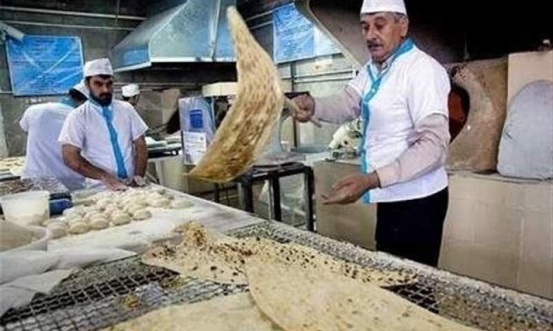 اتصال ۸۰۰ نانوایی استان مرکزی به پایانه های فروش سیستمی نان/تغییر قیمت در کار نیست