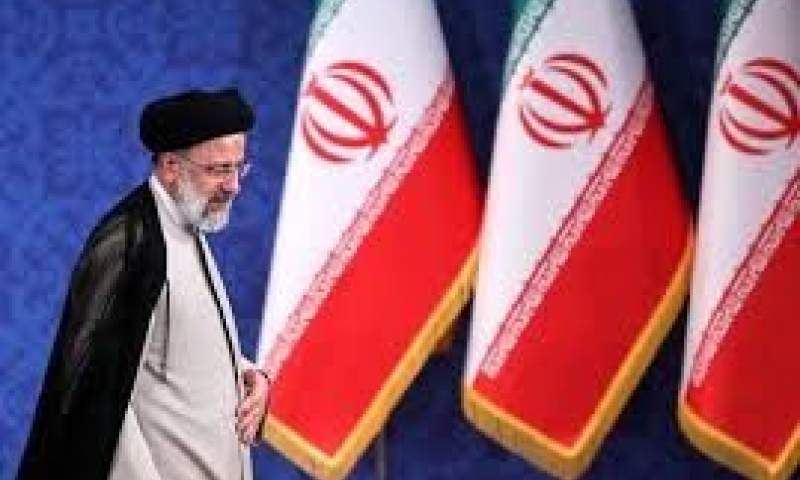 یک سال دولت رئیسی در مقایسه با ۸ سال دولت روحانی